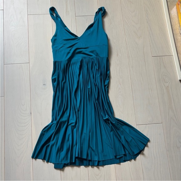Y2K Soprano Teal Pleated Dress Size M - Picture 3 of 6